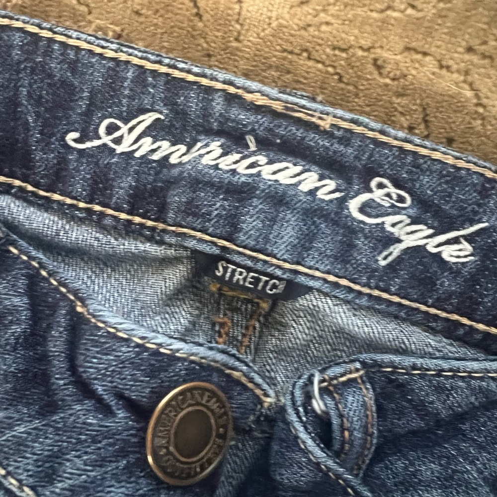 American Eagle Favorite Boyfriend Jeans - Picture 2 of 3